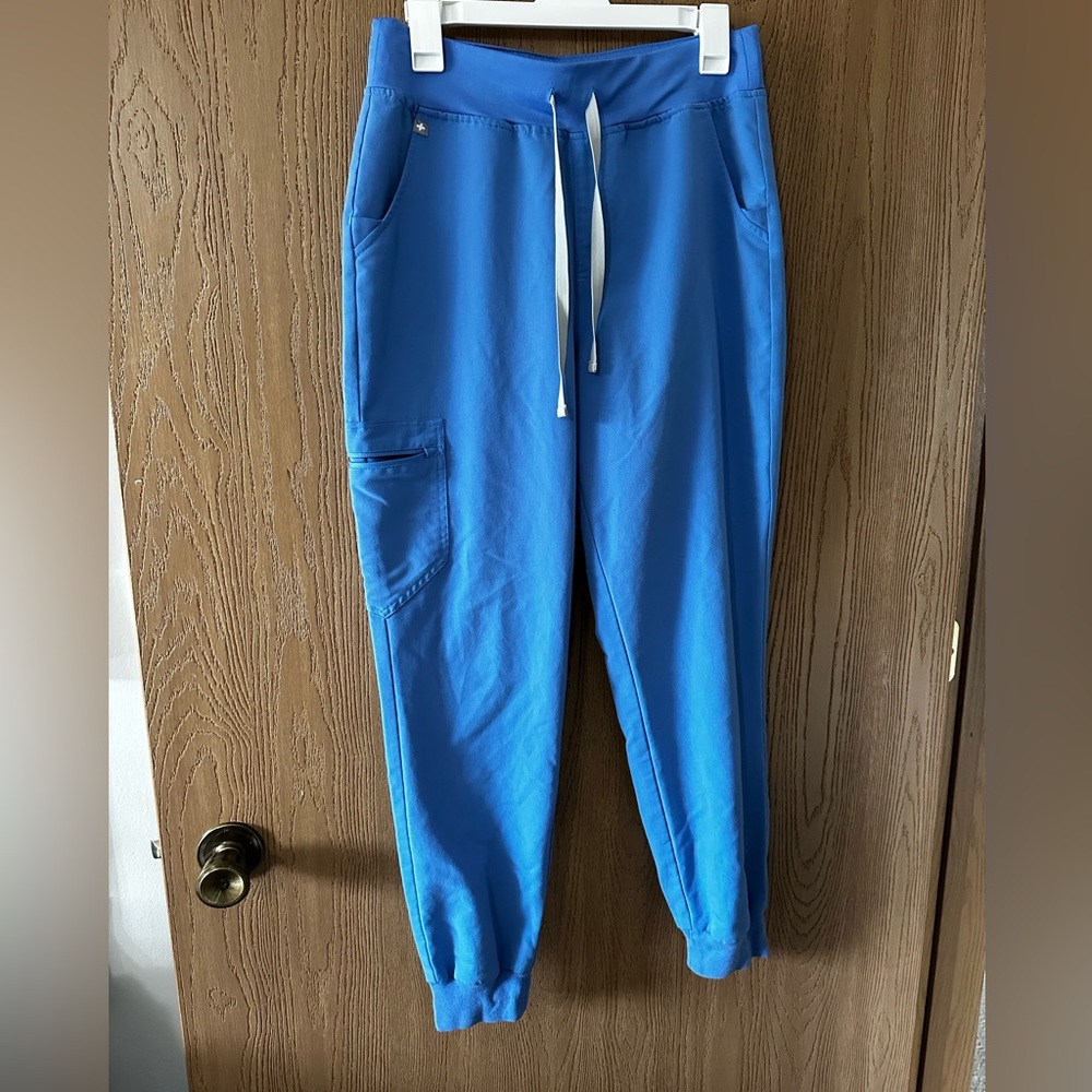 SET OF 3 Figs Zamora jogger scrubs mid rise ceil blue